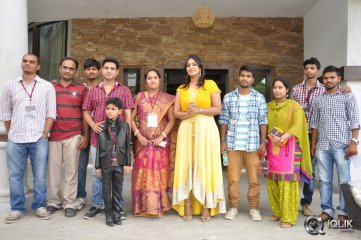 Nagarjuna Meets Docomo Manam Contest Winners